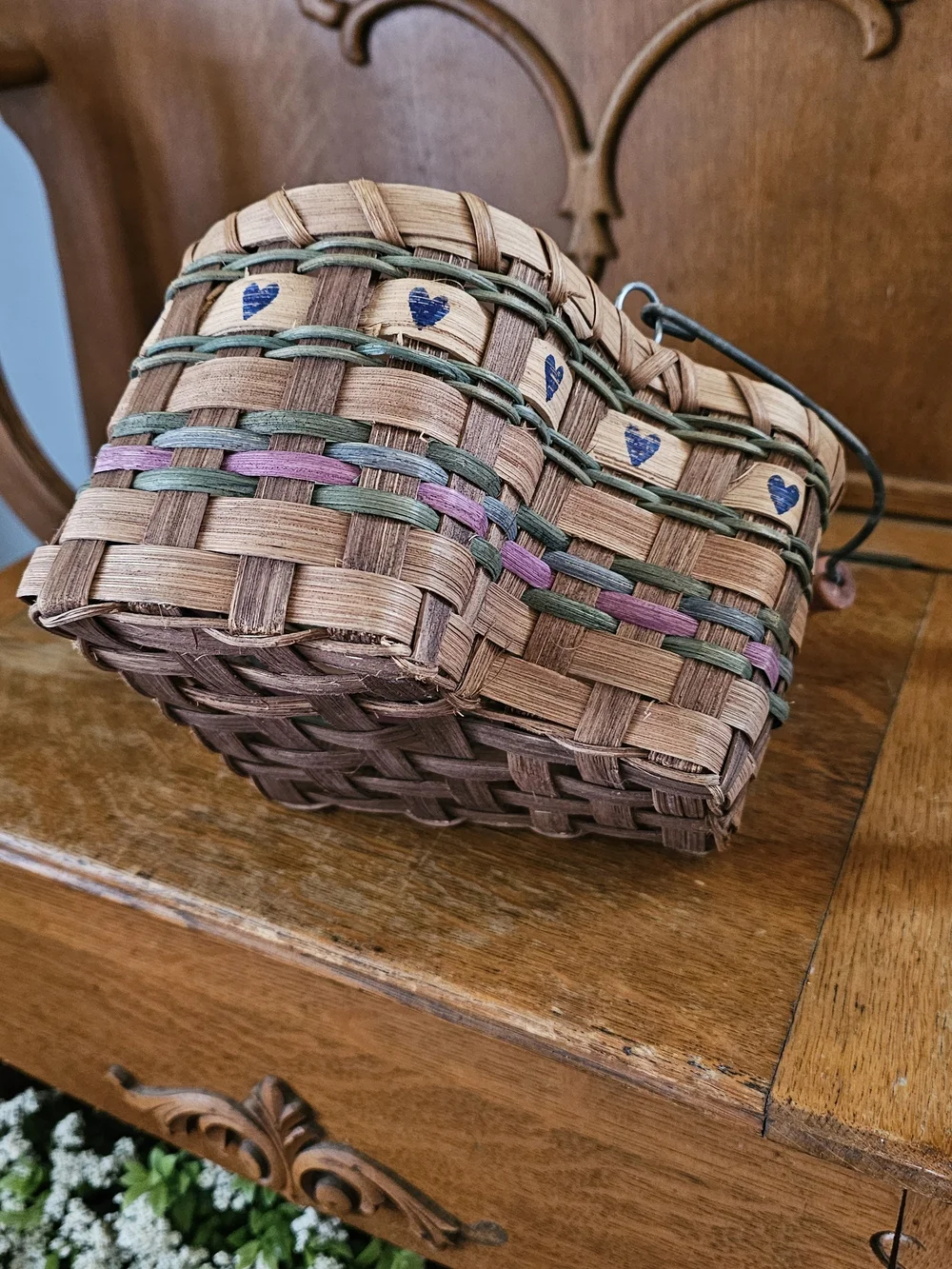 Vintage Folk Art Woven Basket Blue Hearts Wood Handle Cottage Decor